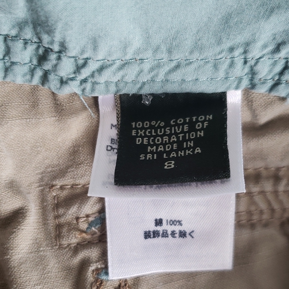 (8) Eddie Bauer Khaki Capris Cropped Cargo Hiking Gorpcore Casual Outdoor Walk - Picture 3 of 13